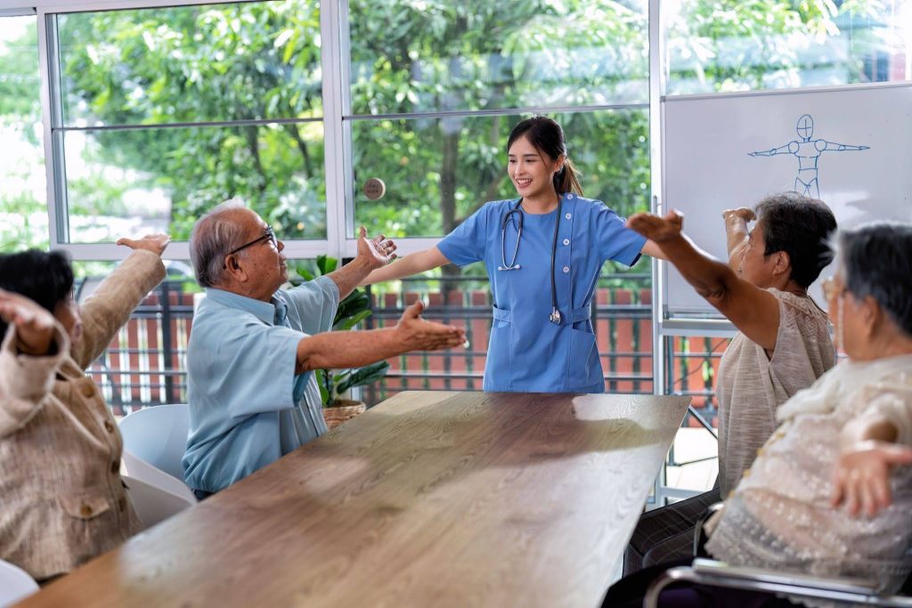 Elderly Care Courses in Singapore – What You Need to Know Before Enrolling